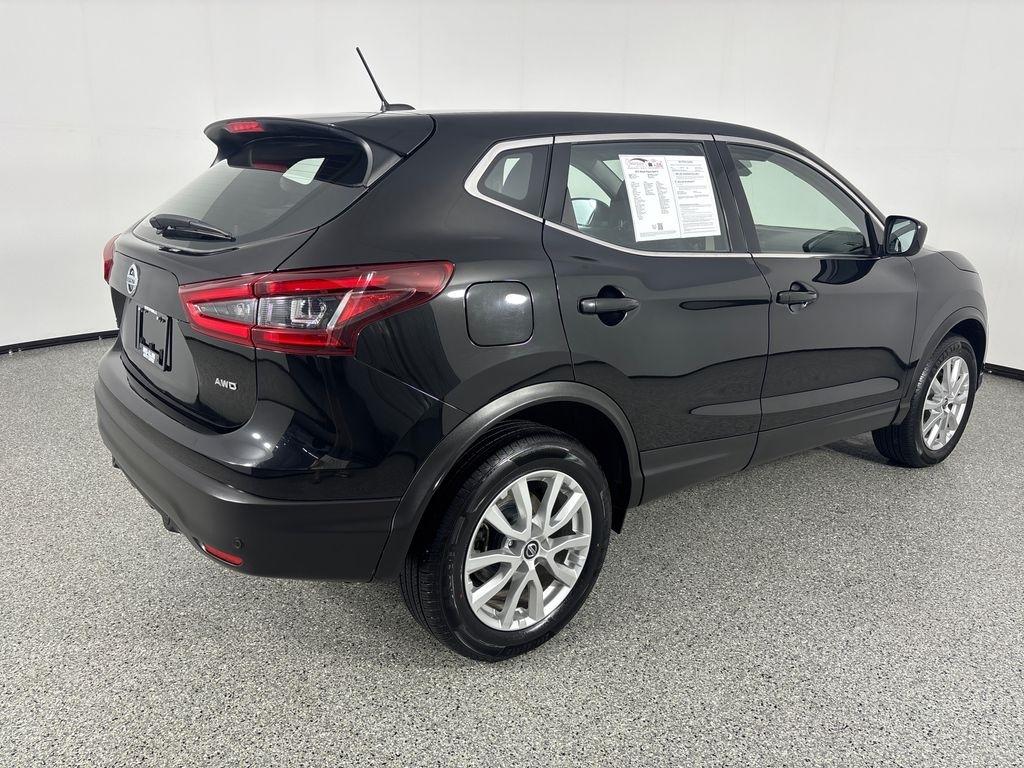 Nissan Rogue Sport AWD S 2021