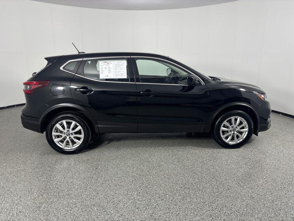 Nissan Rogue Sport AWD S 2021