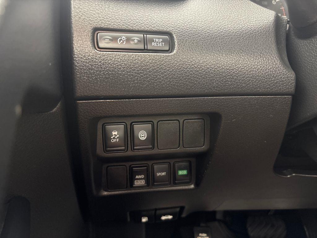 Nissan Rogue Sport AWD S 2021