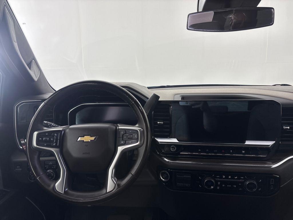 Chevrolet Silverado 1500 4WD Crew Cab 157" LT 2023