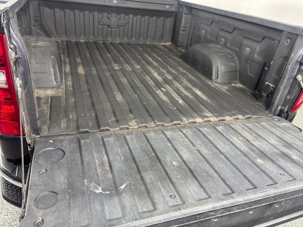 Chevrolet Silverado 1500 4WD Crew Cab 157" LT 2023