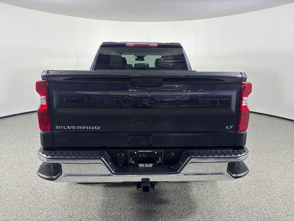 Chevrolet Silverado 1500 4WD Crew Cab 157" LT 2023