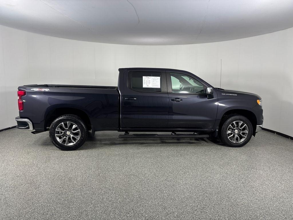 Chevrolet Silverado 1500 4WD Crew Cab 157" LT 2023