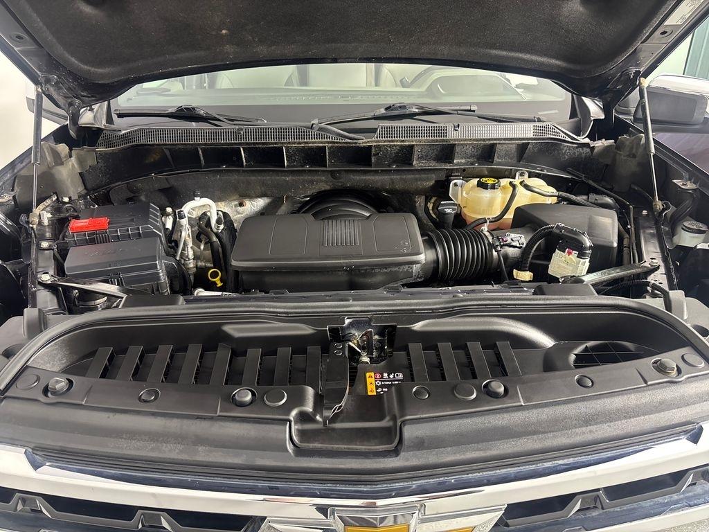 Chevrolet Silverado 1500 4WD Crew Cab 157" LT 2023