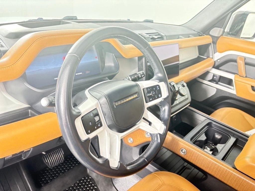 Land Rover Defender 130 SE AWD 2023
