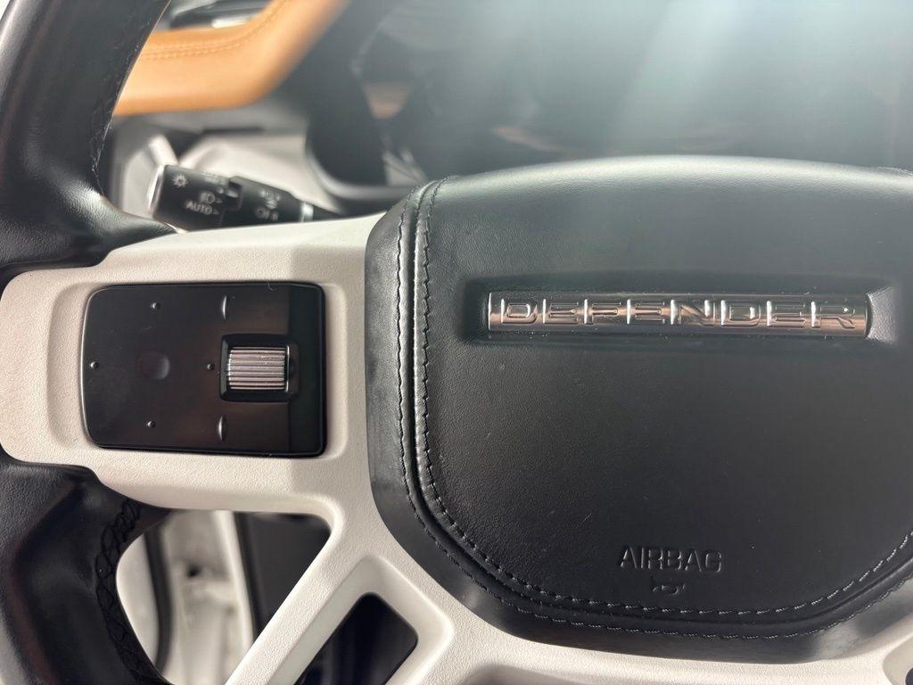 Land Rover Defender 130 SE AWD 2023