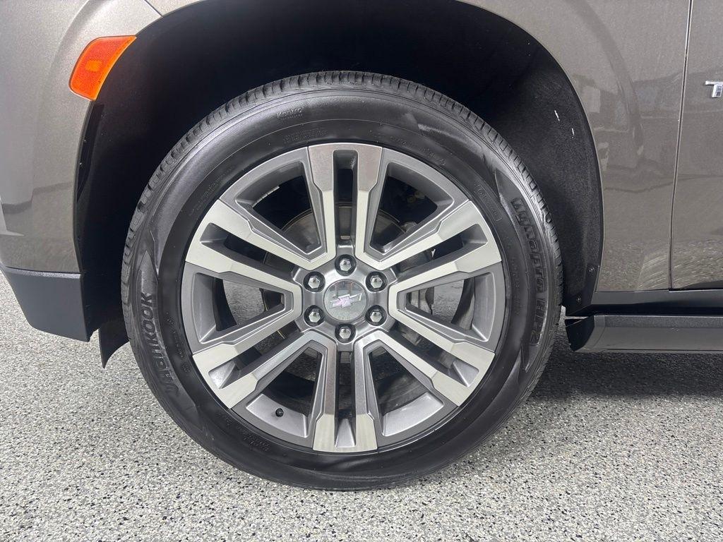Chevrolet Tahoe 4WD 4dr High Country 2021