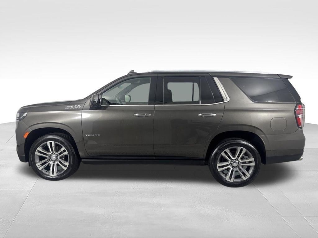 Chevrolet Tahoe 4WD 4dr High Country 2021