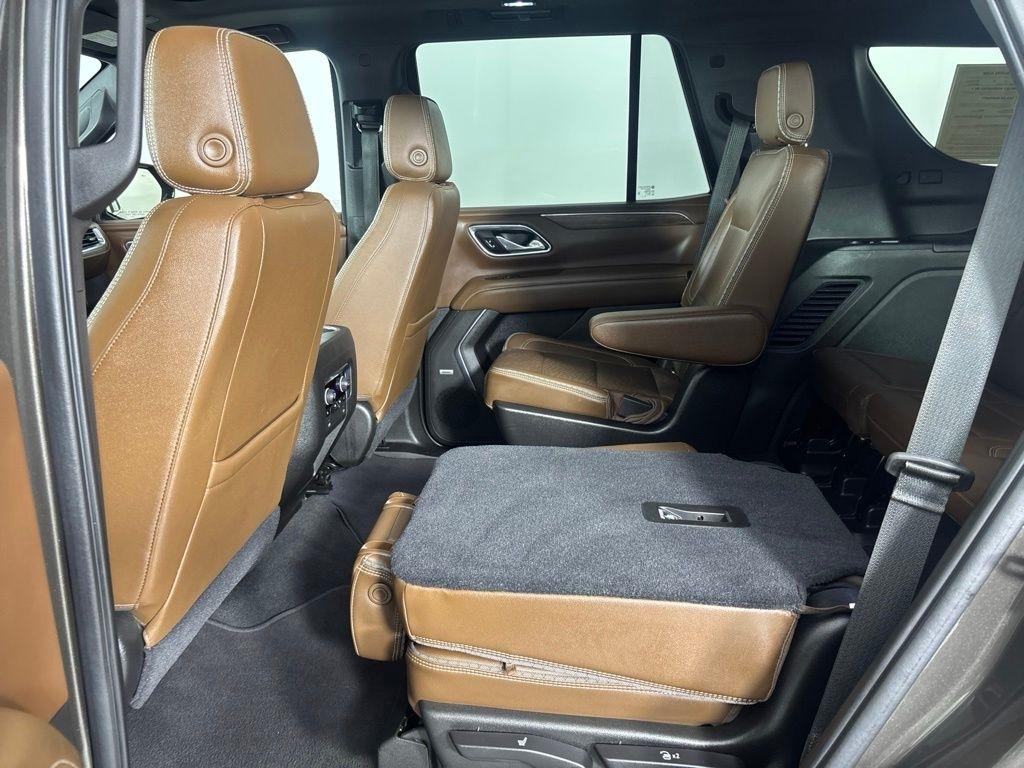 Chevrolet Tahoe 4WD 4dr High Country 2021