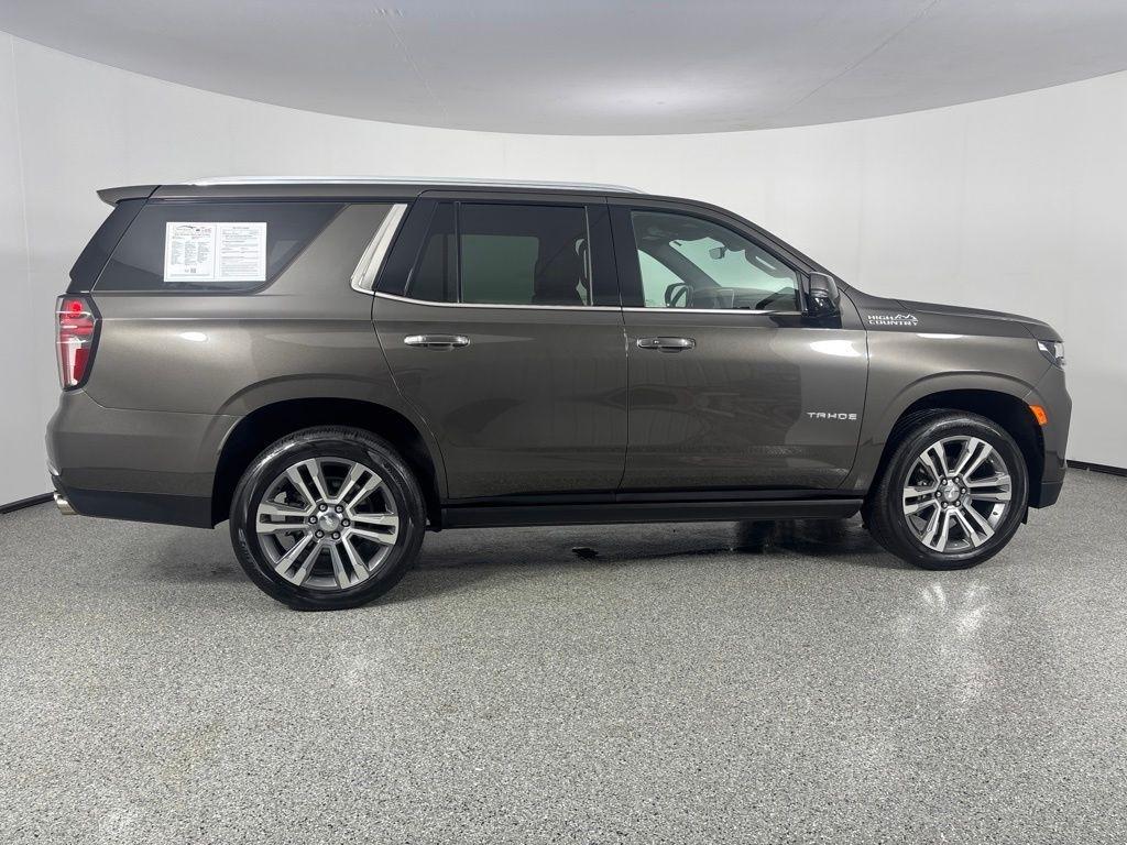Chevrolet Tahoe 4WD 4dr High Country 2021