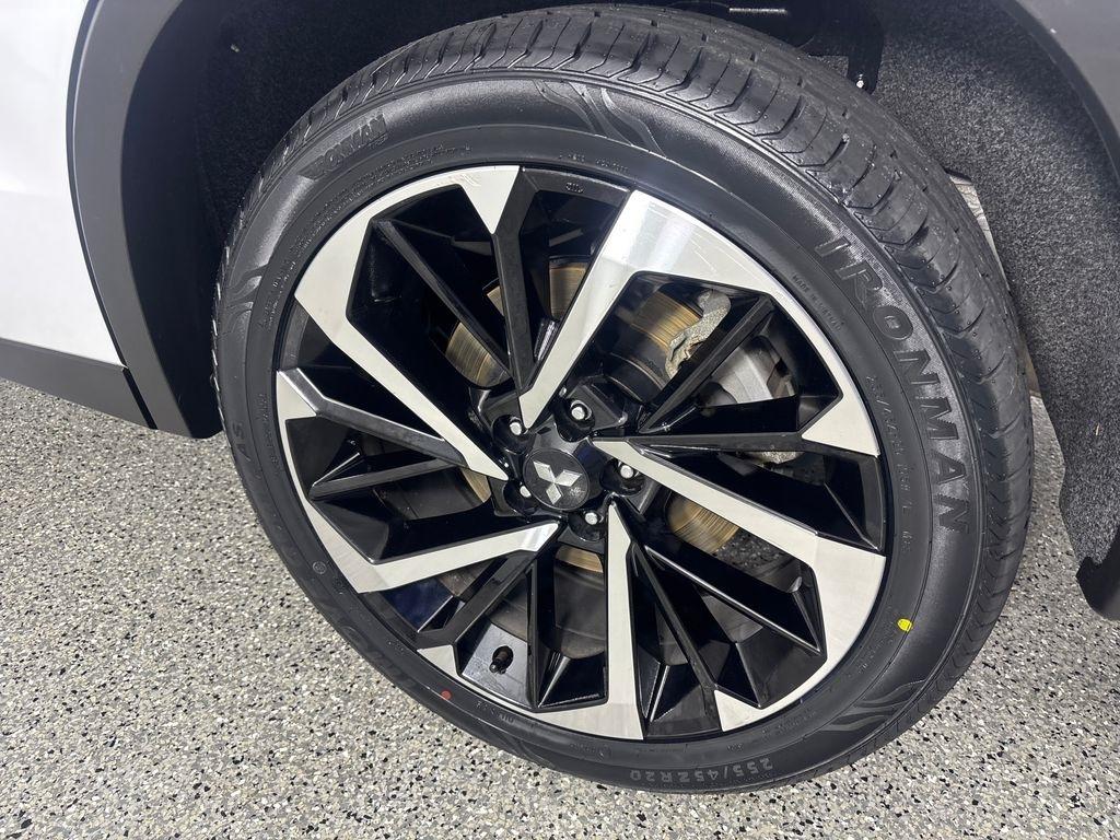 Mitsubishi Outlander SE FWD 2024