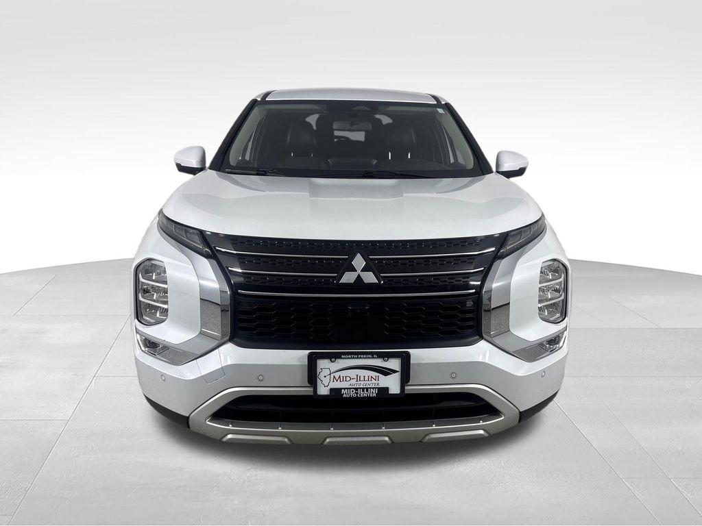 Mitsubishi Outlander SE FWD 2024