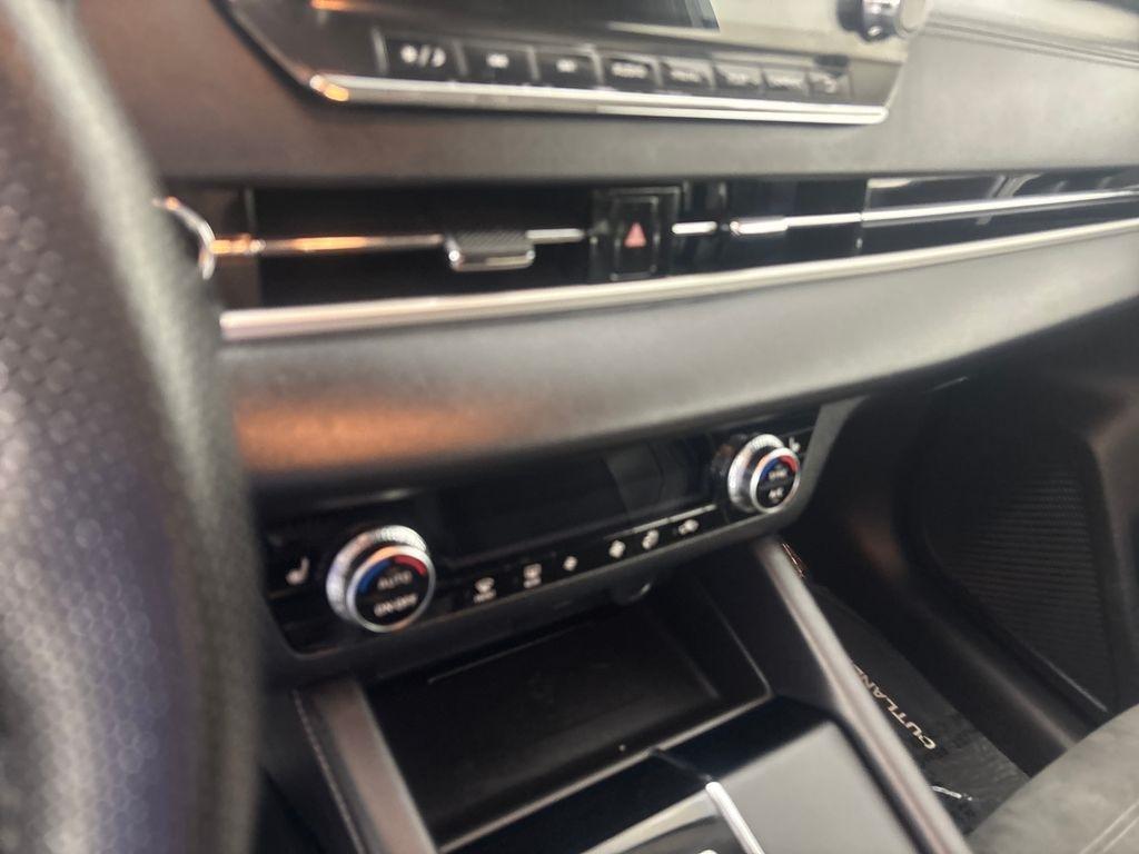 Mitsubishi Outlander SE FWD 2024
