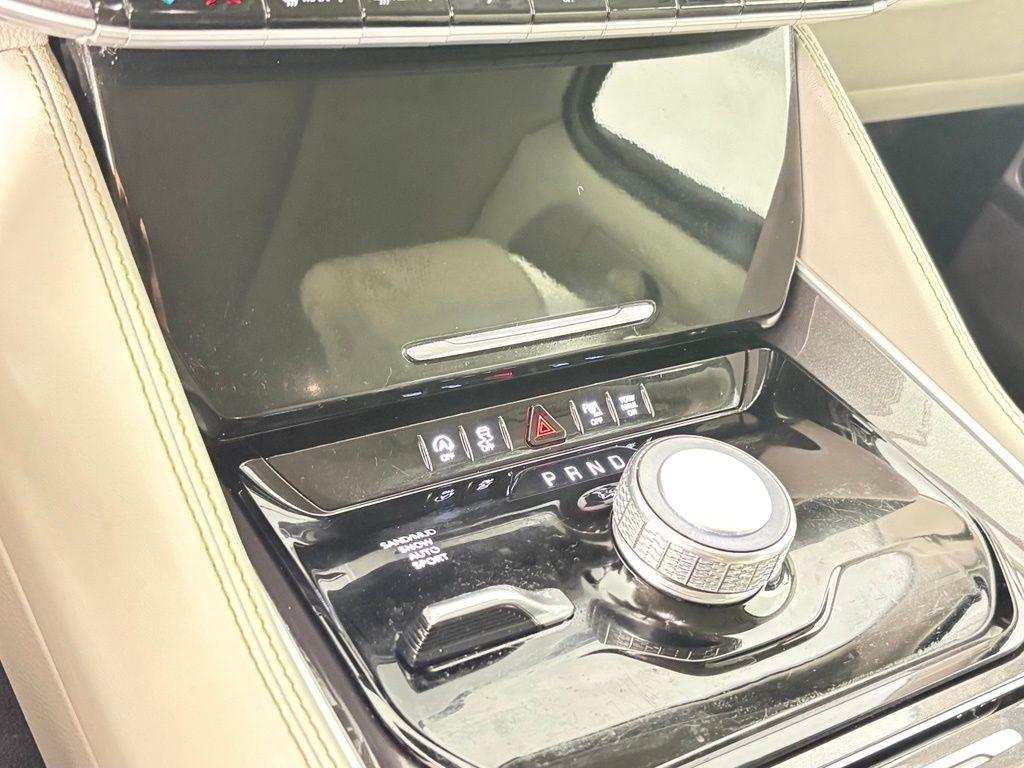 Jeep Wagoneer 4x4 2023
