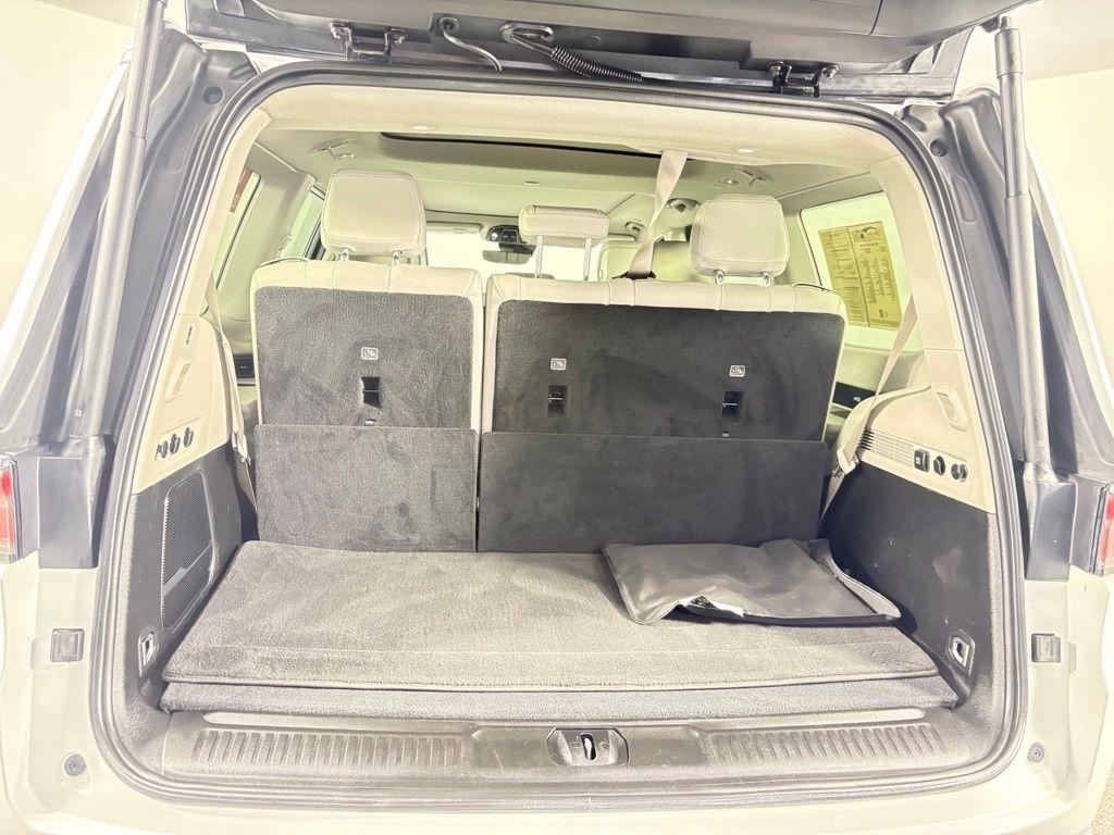 Jeep Wagoneer 4x4 2023