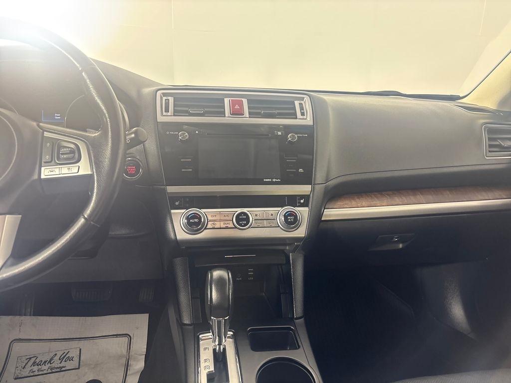Subaru Outback 4dr Wgn 2.5i Limited 2016