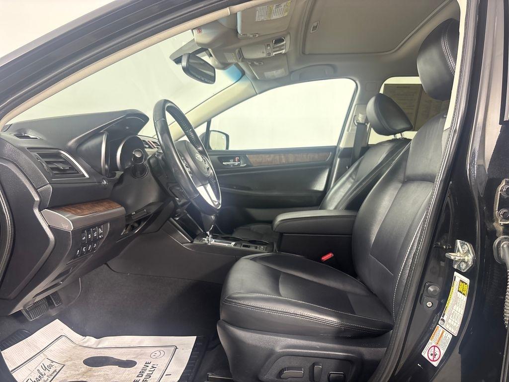 Subaru Outback 4dr Wgn 2.5i Limited 2016