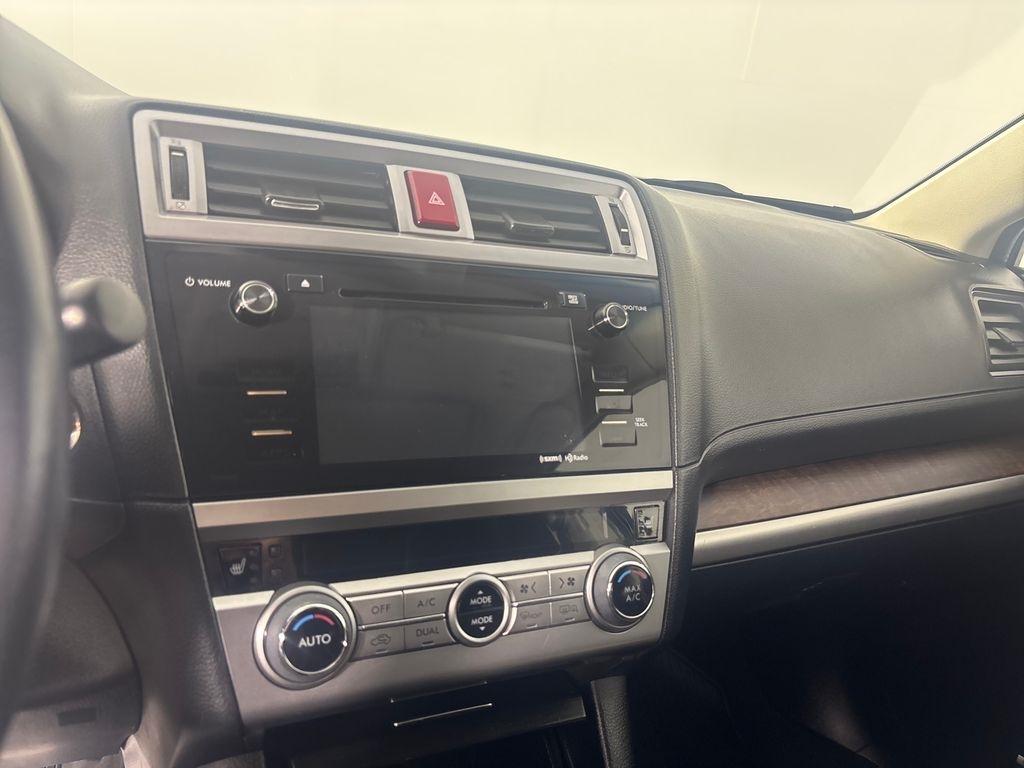 Subaru Outback 4dr Wgn 2.5i Limited 2016