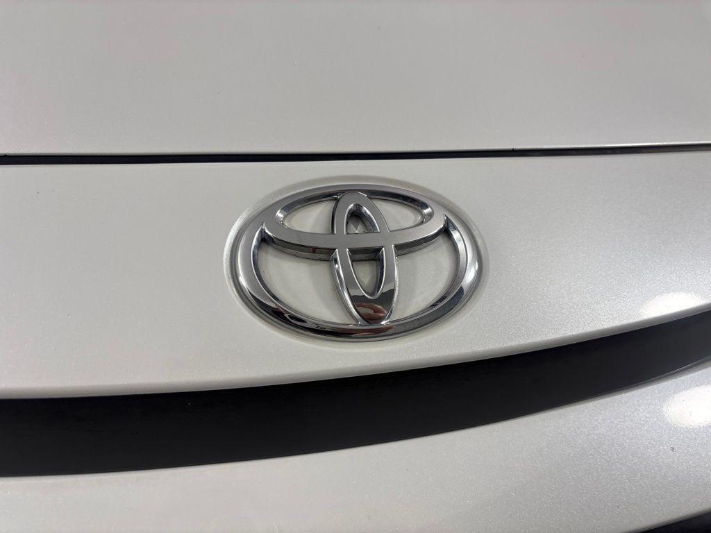 Toyota Corolla SE CVT (Natl) 2023