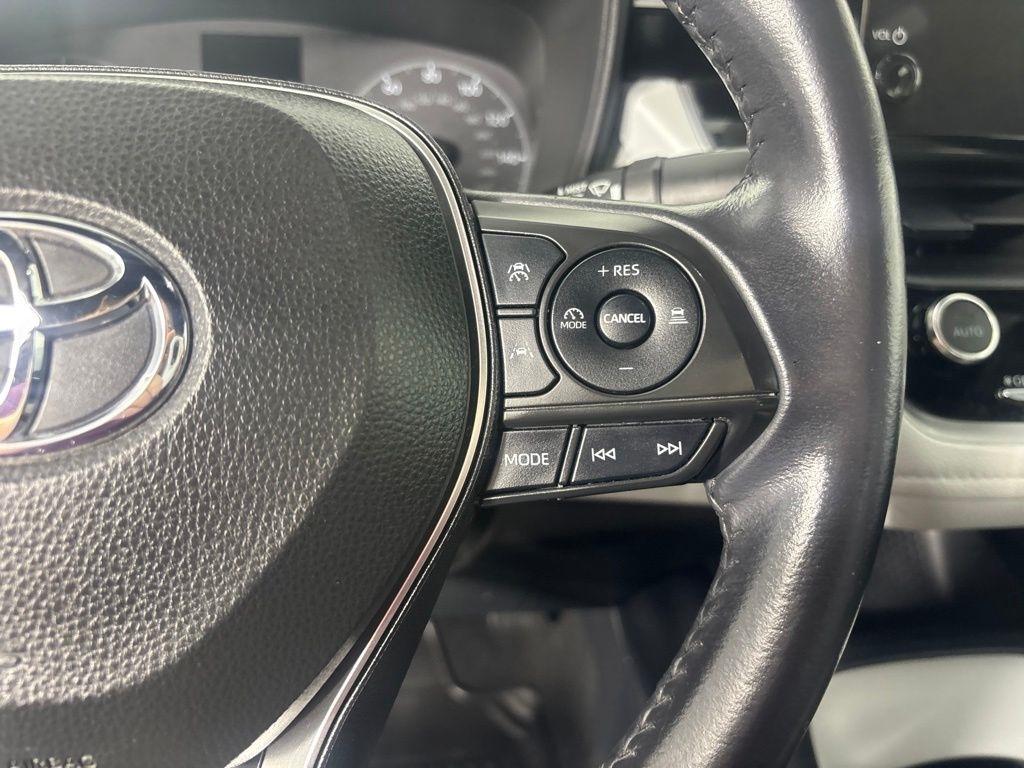 Toyota Corolla SE CVT (Natl) 2023