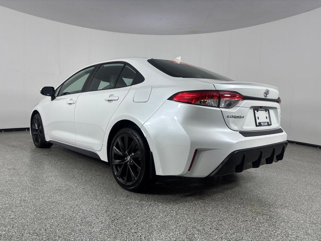 Toyota Corolla SE CVT (Natl) 2023
