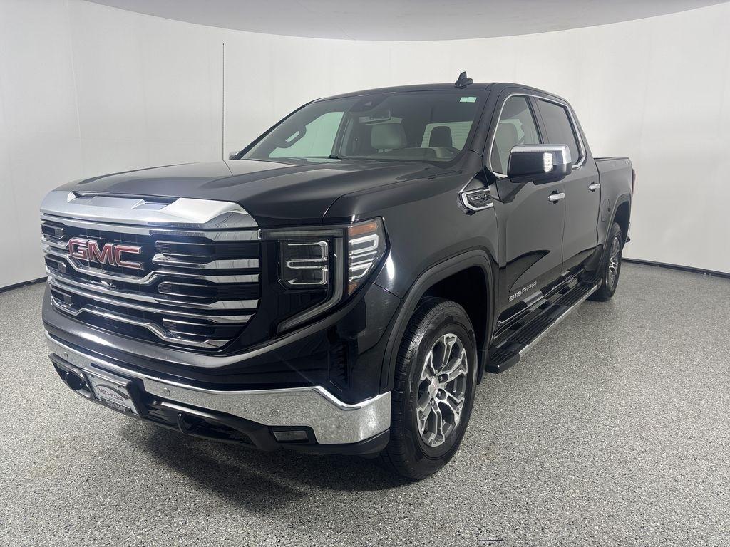 2023 GMC Sierra 1500 4WD Crew Cab 147" SLT
