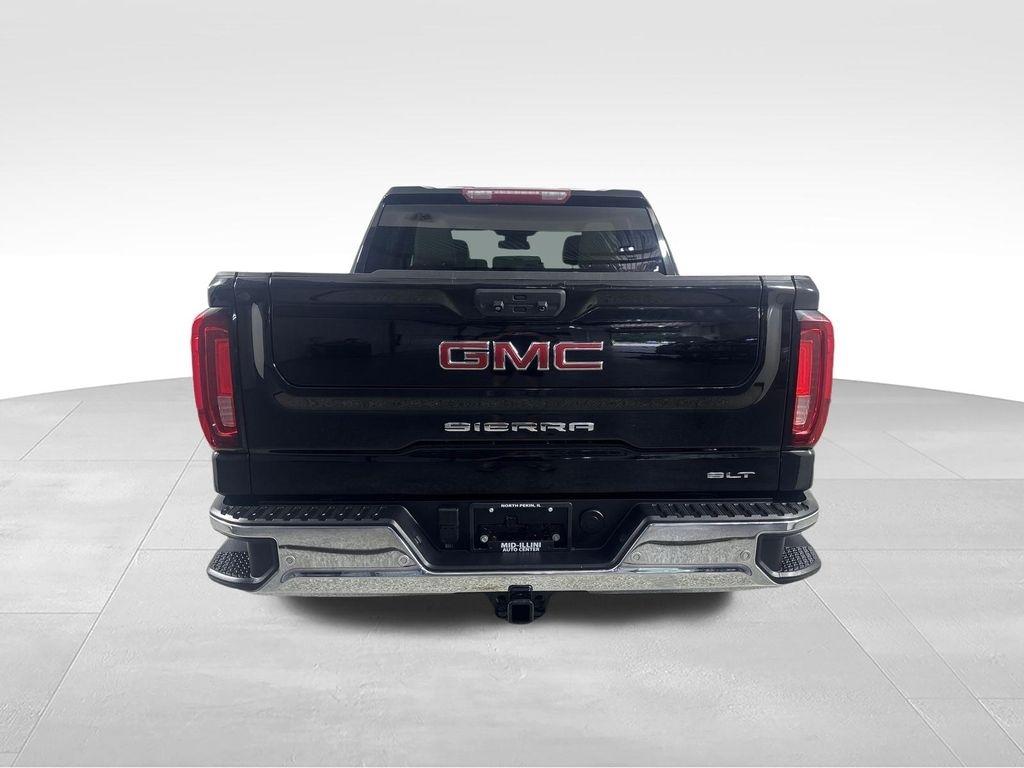 GMC Sierra 1500 4WD Crew Cab 147" SLT 2023