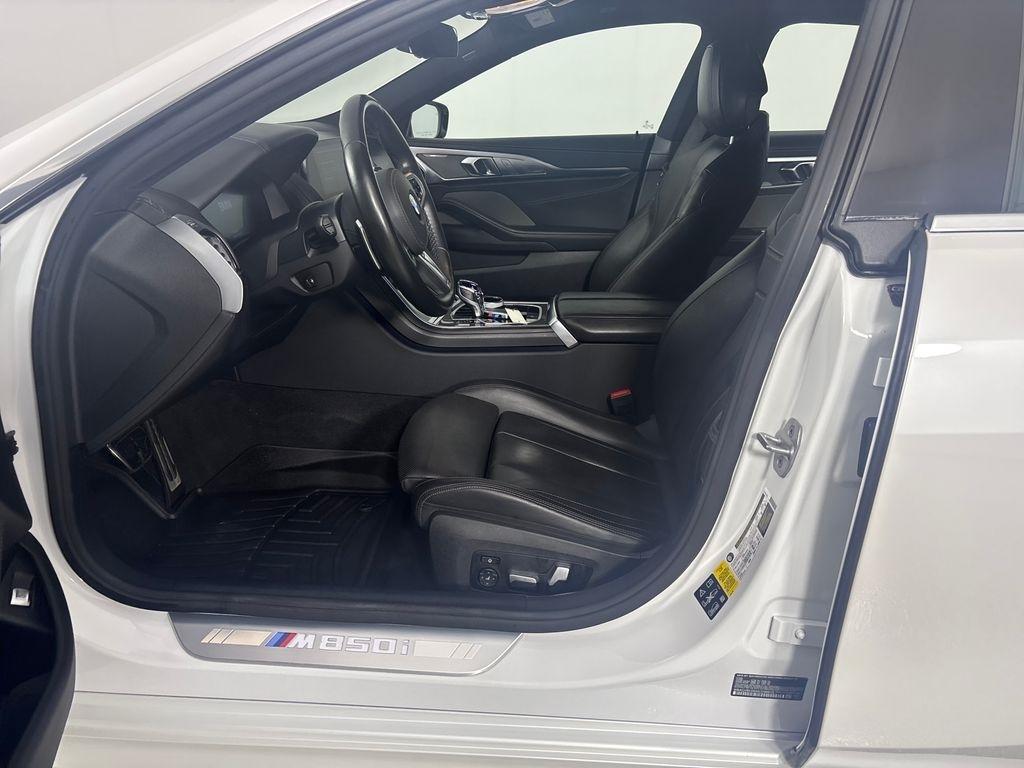 BMW 8 Series M850i xDrive Gran Coupe 2021