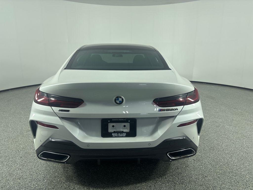 BMW 8 Series M850i xDrive Gran Coupe 2021