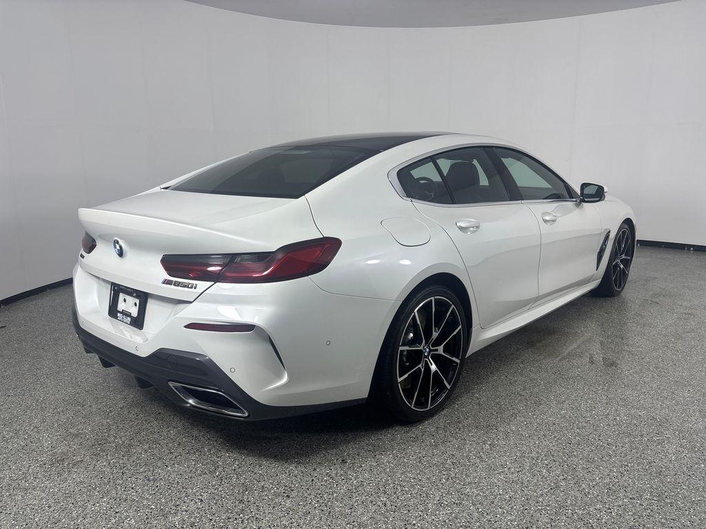 BMW 8 Series M850i xDrive Gran Coupe 2021