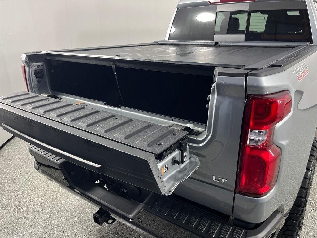 Chevrolet Silverado 1500 4WD Crew Cab 147" LT Trail Boss 2025