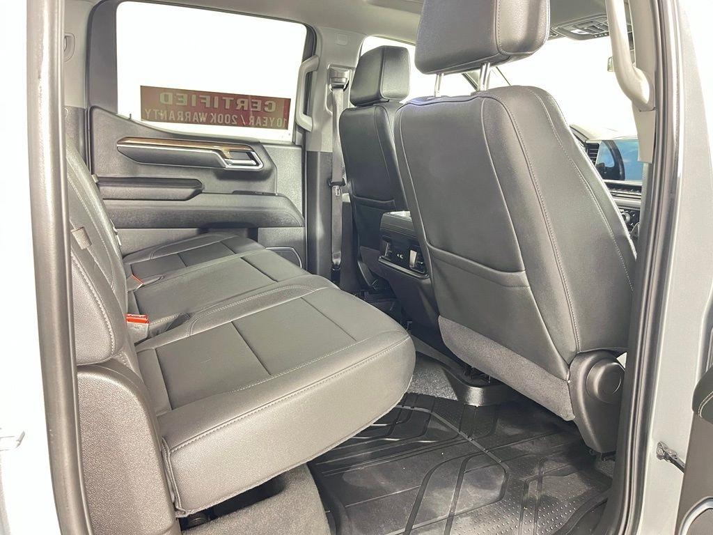 Chevrolet Silverado 1500 4WD Crew Cab 147" LT Trail Boss 2025