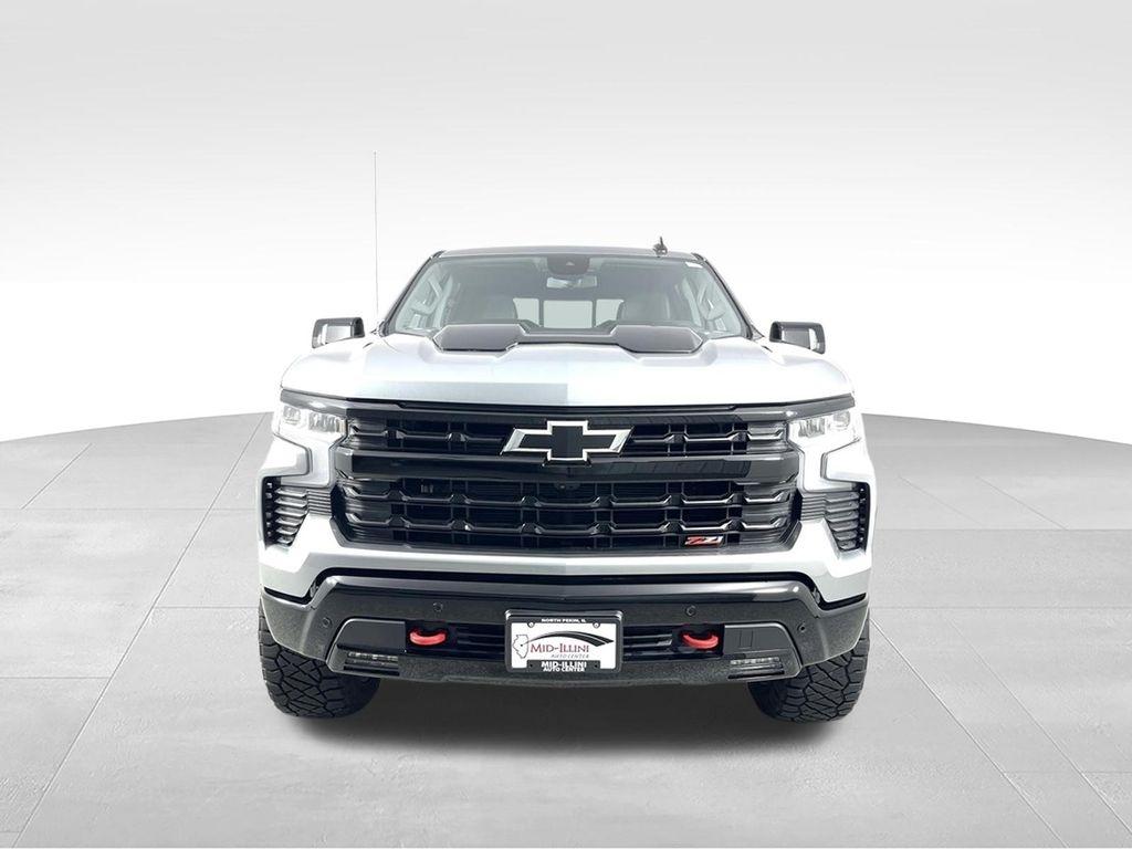 Chevrolet Silverado 1500 4WD Crew Cab 147" LT Trail Boss 2025