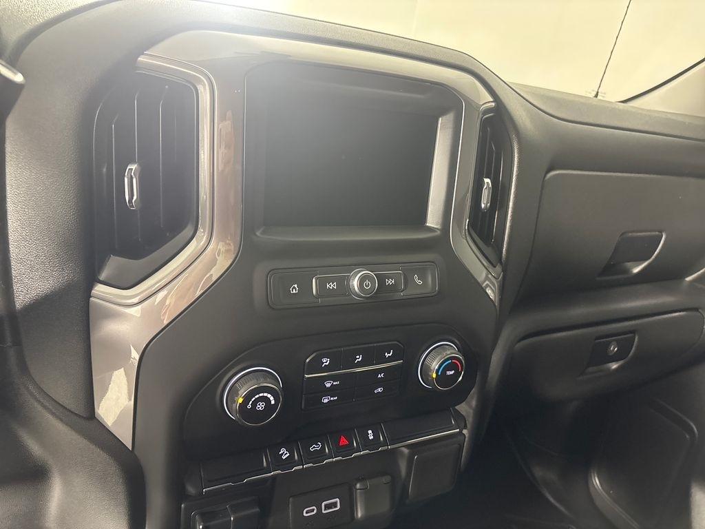 Chevrolet Silverado 1500 4WD Crew Cab 157" Custom Trail Boss 2021