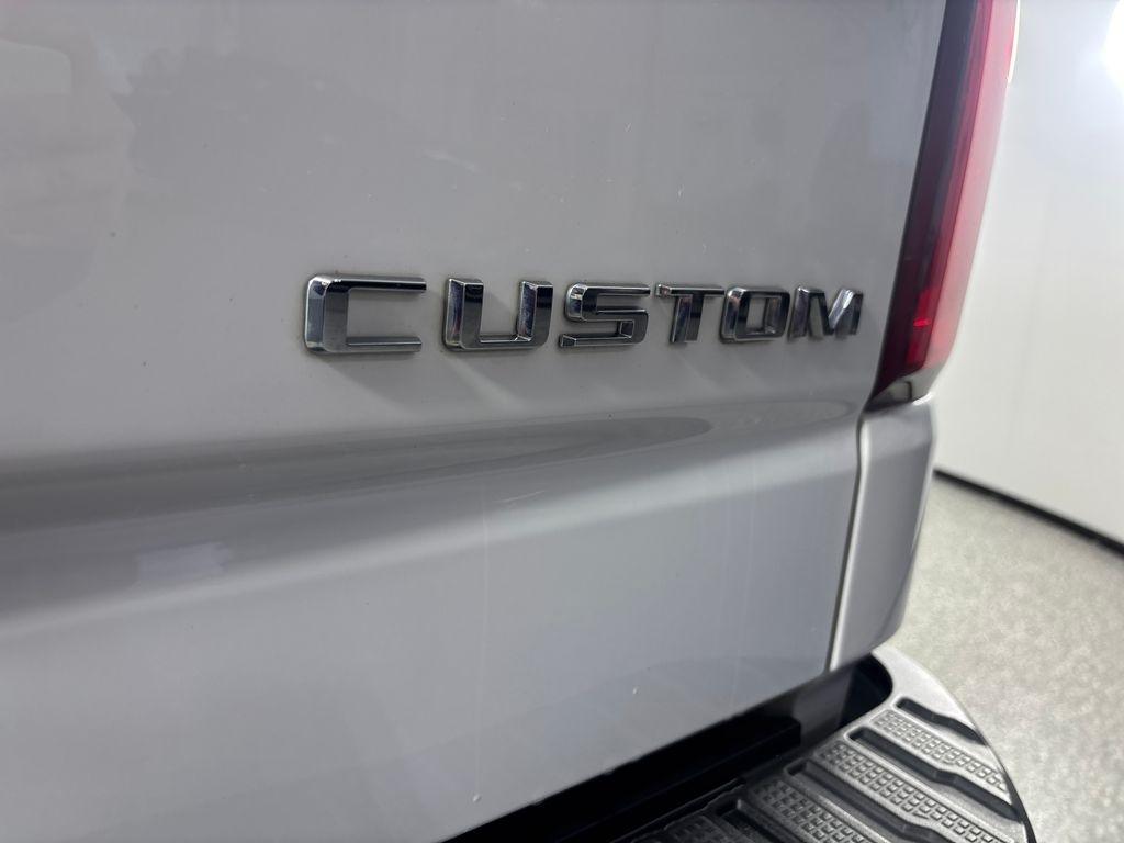 Chevrolet Silverado 1500 4WD Crew Cab 157" Custom Trail Boss 2021