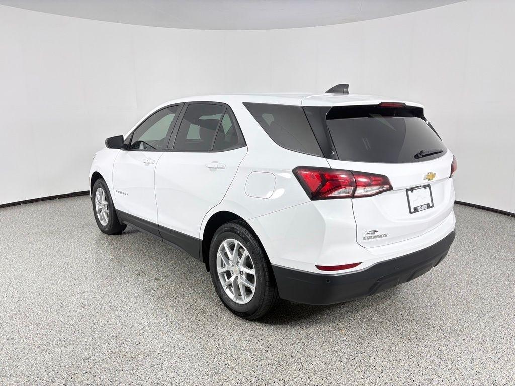 Chevrolet Equinox FWD 4dr LS w/1LS 2024