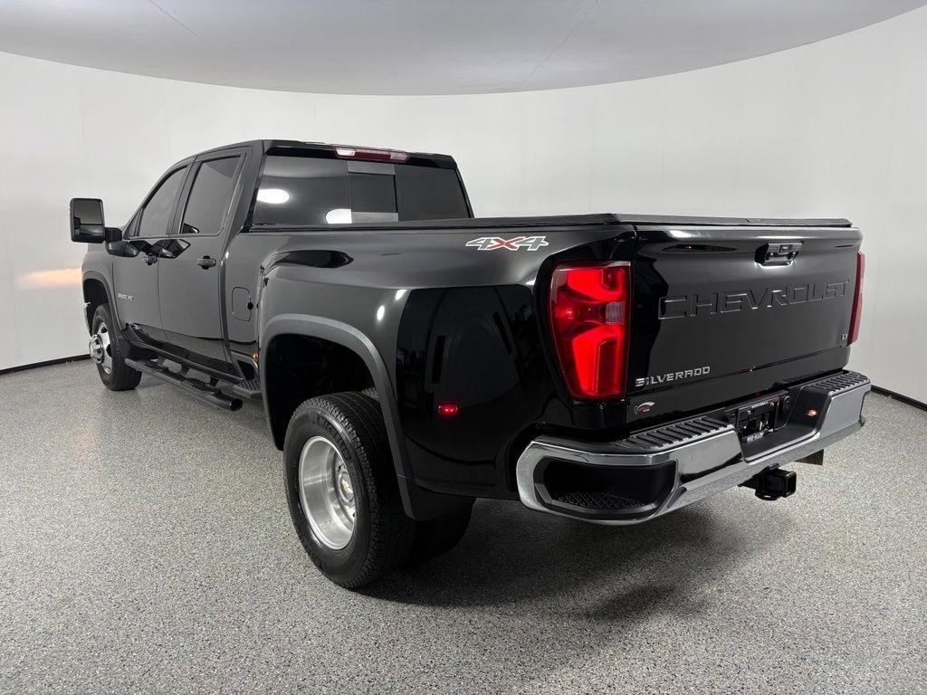 Chevrolet Silverado 3500HD 4WD Crew Cab 172" LT 2024