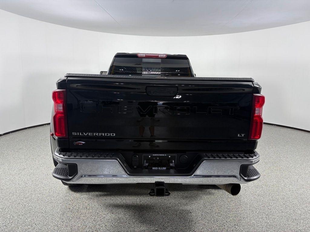 Chevrolet Silverado 3500HD 4WD Crew Cab 172" LT 2024