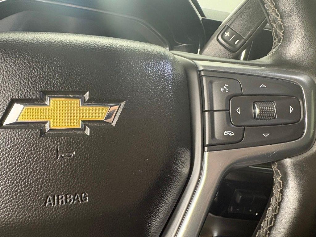 Chevrolet Silverado 3500HD 4WD Crew Cab 172" LT 2024