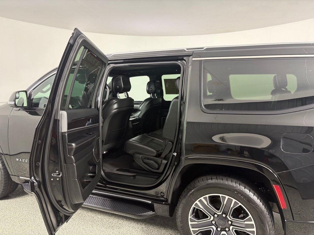 Jeep Wagoneer 4x4 2023