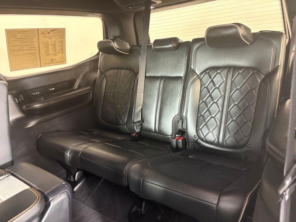 Jeep Grand Wagoneer Series III 4x4 2023