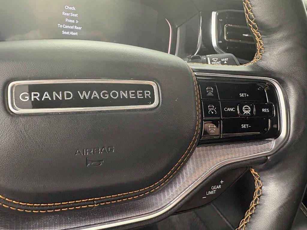 Jeep Grand Wagoneer Series III 4x4 2023