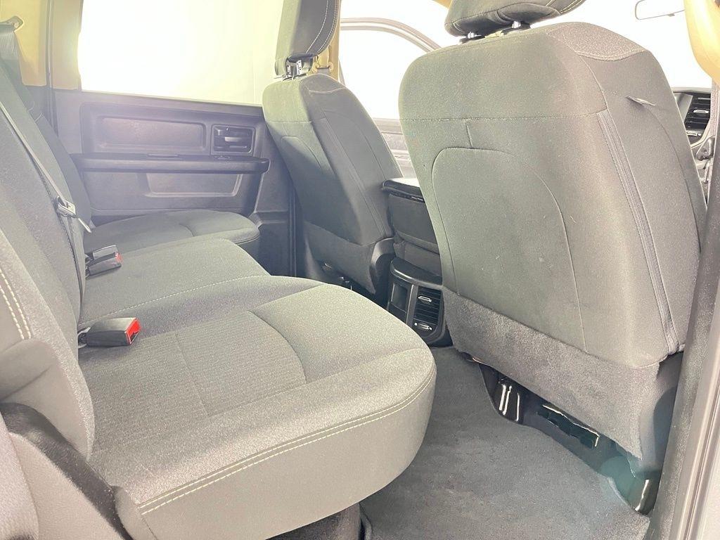 RAM 2500 Tradesman 4x4 Crew Cab 6'4" Box 2020