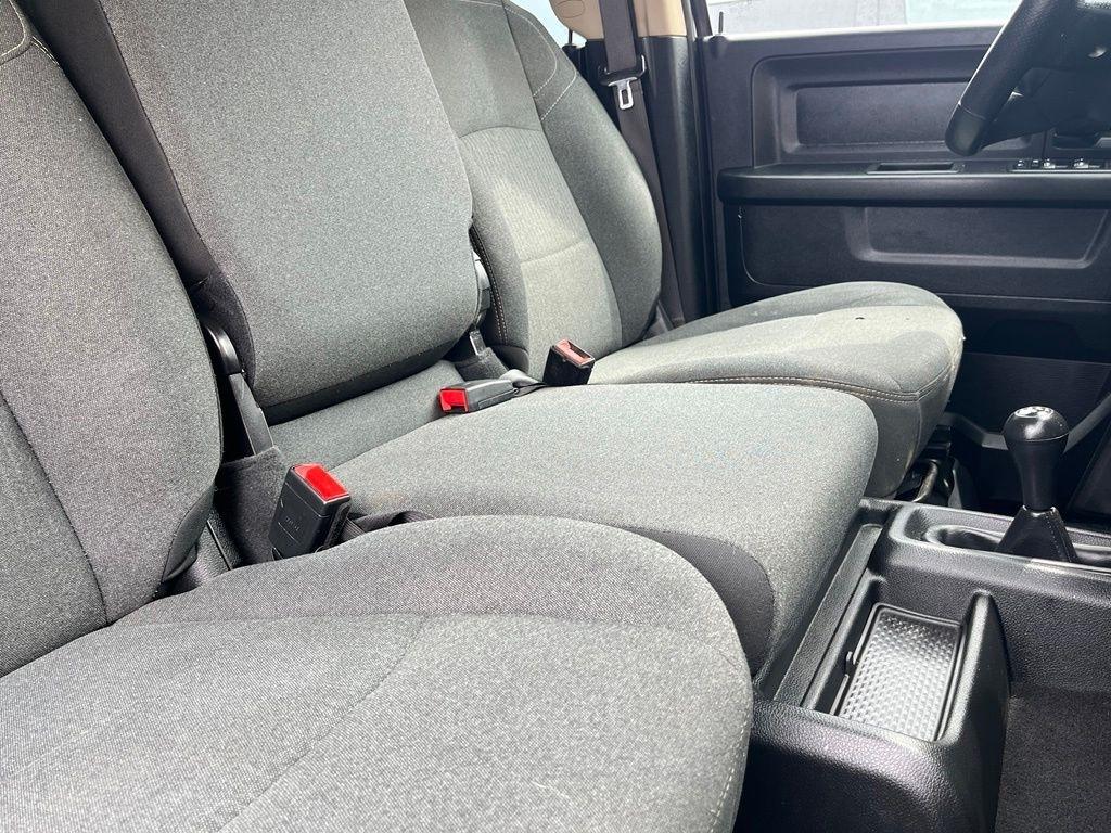 RAM 2500 Tradesman 4x4 Crew Cab 6'4" Box 2020