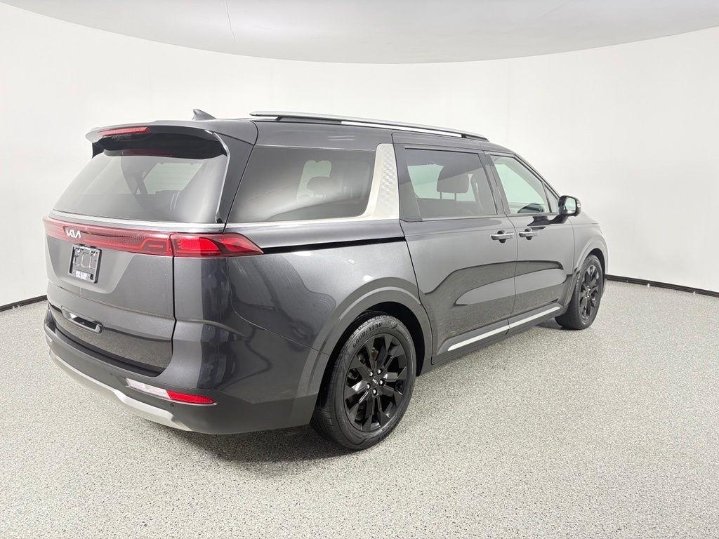 Kia Carnival SX Prestige FWD 2024