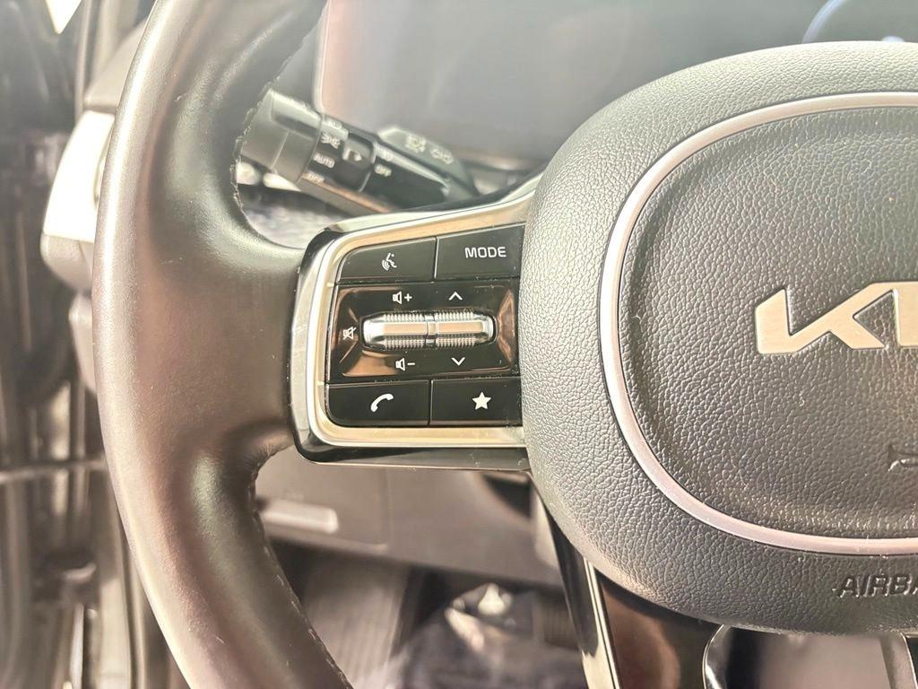 Kia Carnival SX Prestige FWD 2024