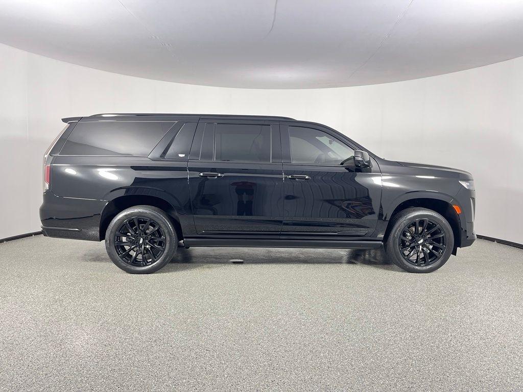 Cadillac Escalade ESV 4WD 4dr Sport Platinum 2023