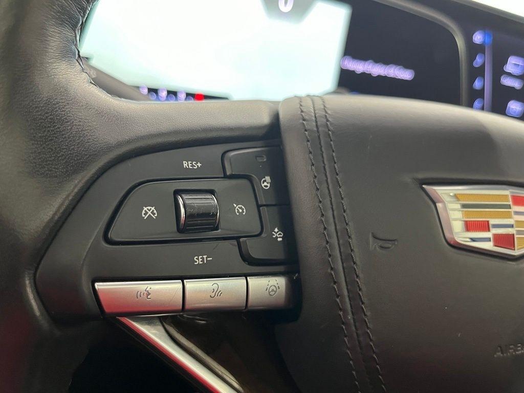 Cadillac Escalade ESV 4WD 4dr Sport Platinum 2023