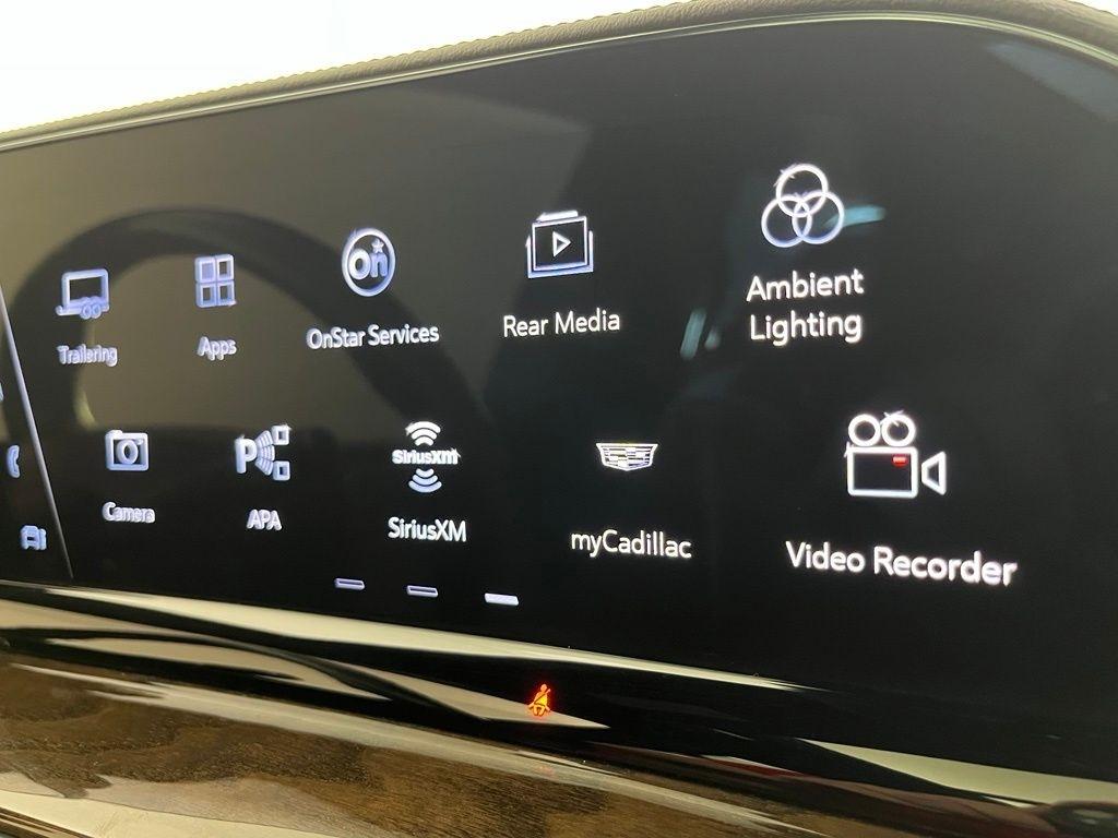 Cadillac Escalade ESV 4WD 4dr Sport Platinum 2023