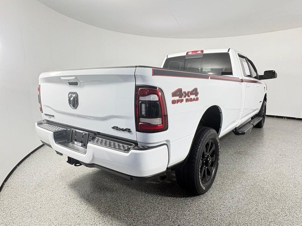 RAM 2500 Big Horn 4x4 Crew Cab 8' Box 2021